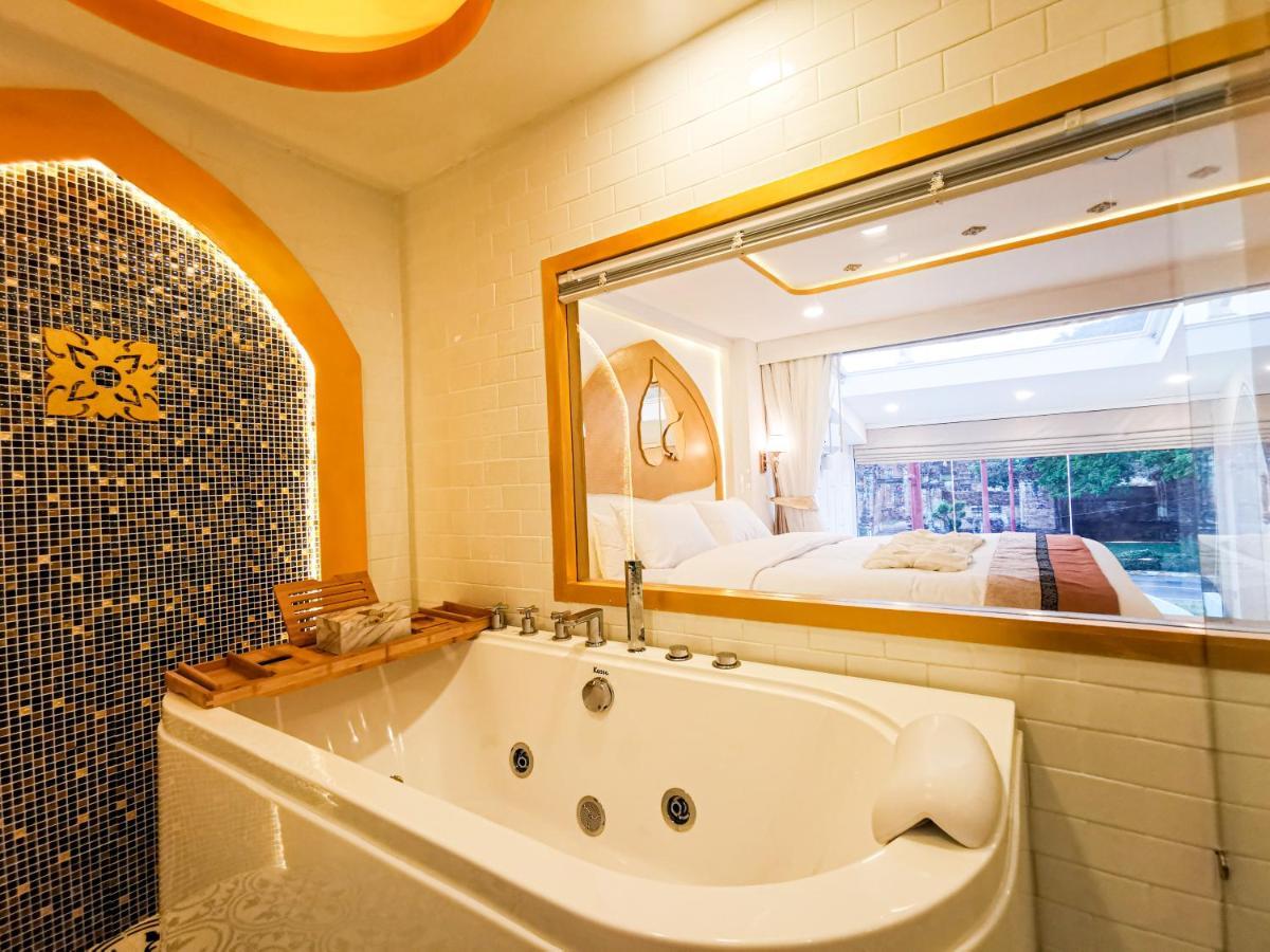 One Dhatu Ayutthaya Premium Homestay المظهر الخارجي الصورة